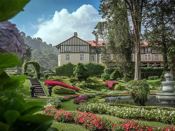 British_colonial_charm_at_Nuwara_Eliya
